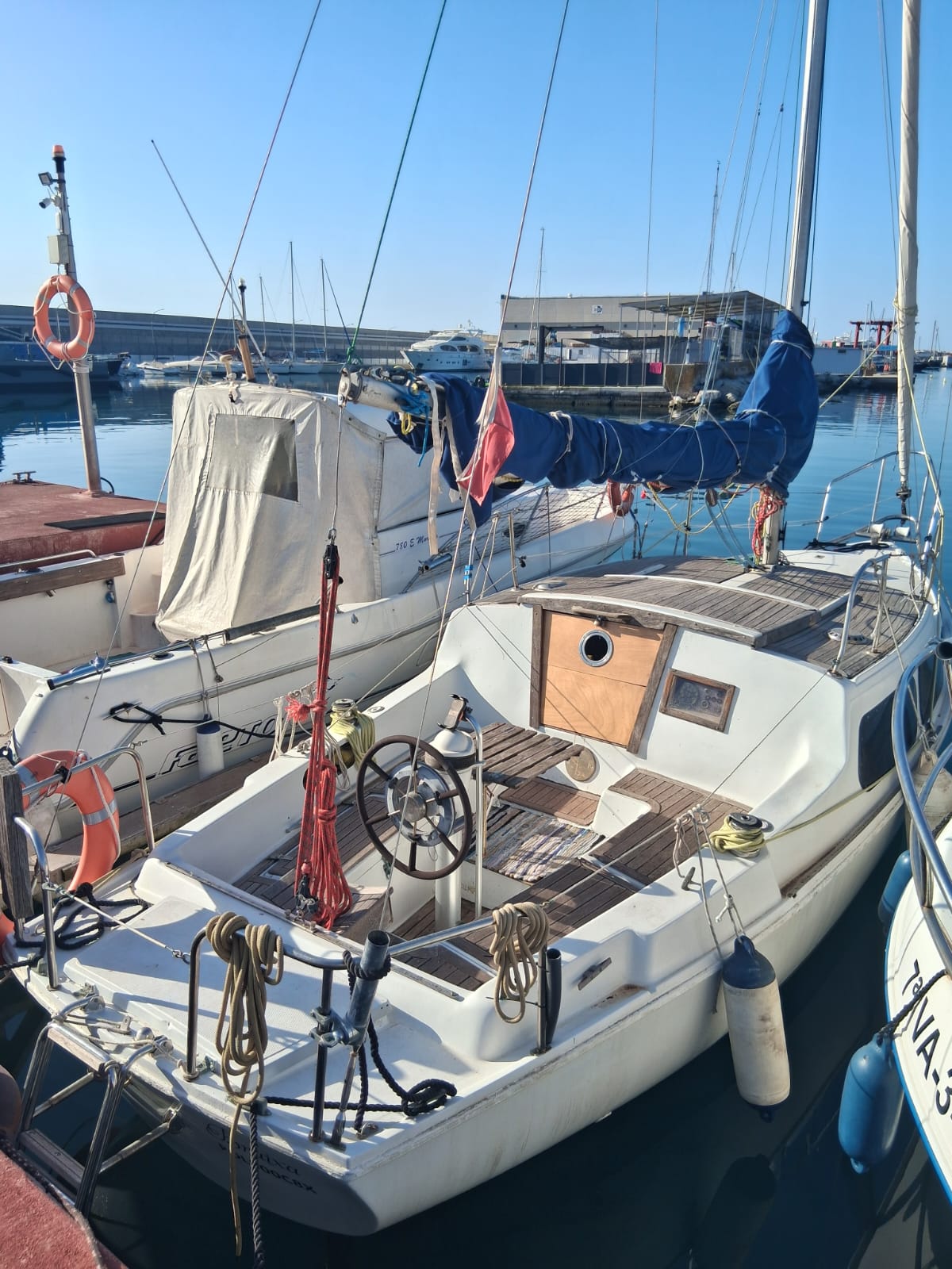 Velero Coronado 25